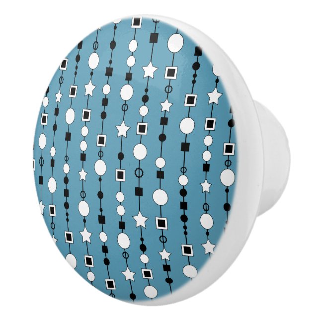 Festive pattern with string beads and jewelry star ceramic knob (Right)