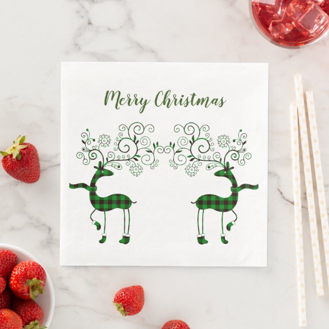 Festive Plaid Reindeer Napkin (Insitu)
