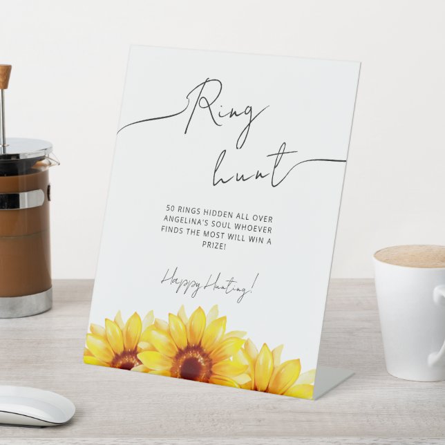 Fête des mariées des signes de piédestal dans un s (In SItu)