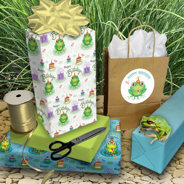 Feuille De Papier Cadeau 13e Anniversaire Grenouille ayant des crapauds de  (Créateur téléchargé)