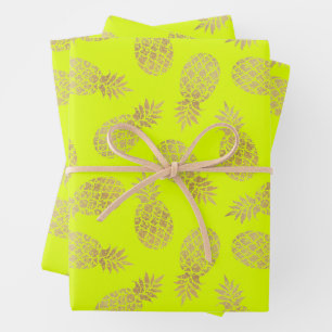 Feuille De Papier Cadeau Ananas en or sur la Chartreuse