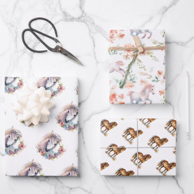 Feuille De Papier Cadeau Aquarelle florale mignonne de cheval blanc (Recto)