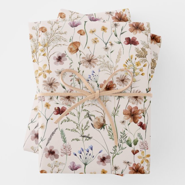Feuille De Papier Cadeau Aquarelle Tiny Bloom Boho Motif Floral (En situation)