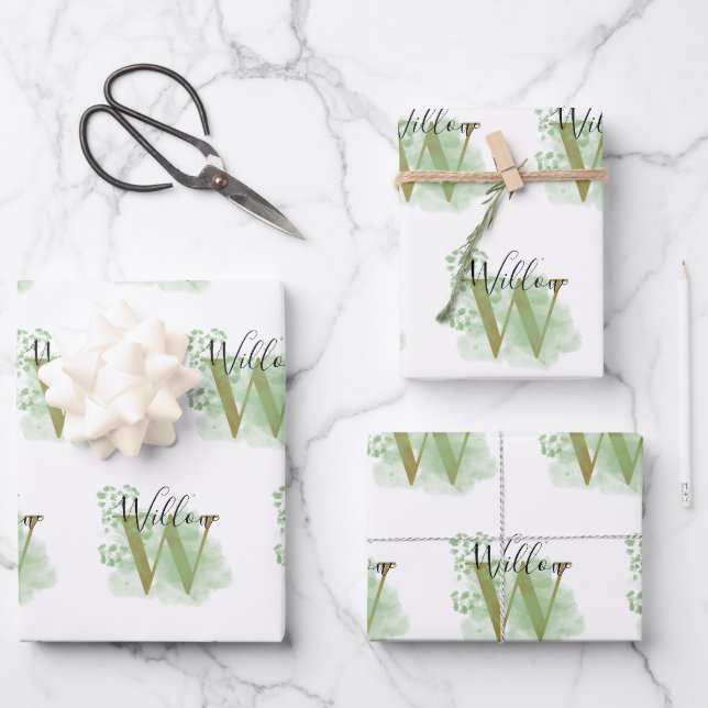 Feuille De Papier Cadeau Aquarelle verte personnalisée et initiale florale (Recto)