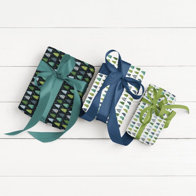Feuille De Papier Cadeau Arbre de Noël bleu et vert moderne (Bright, modern, colorful, and fun! So many options and possibilities!)