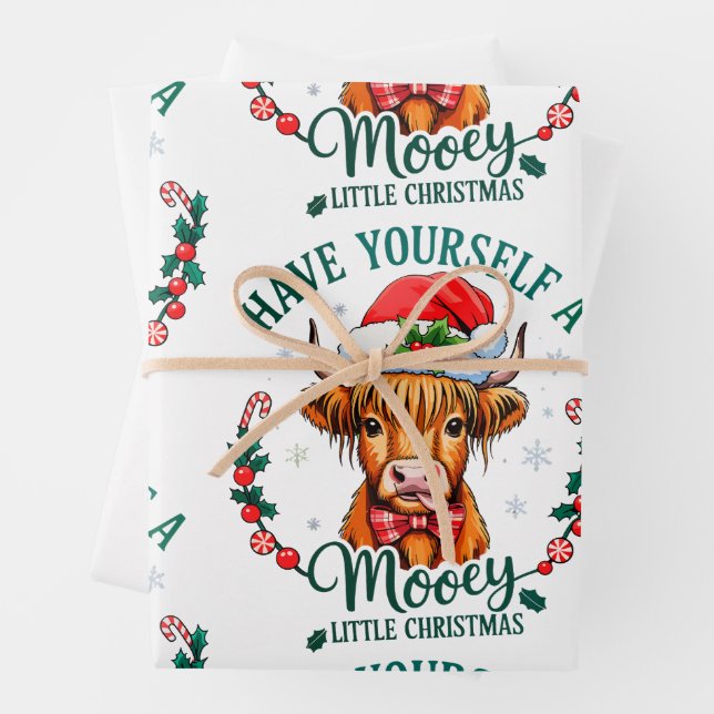 Feuille De Papier Cadeau Ayez Une Petite Vache De Noël Mignonne Moyenne (En situation)