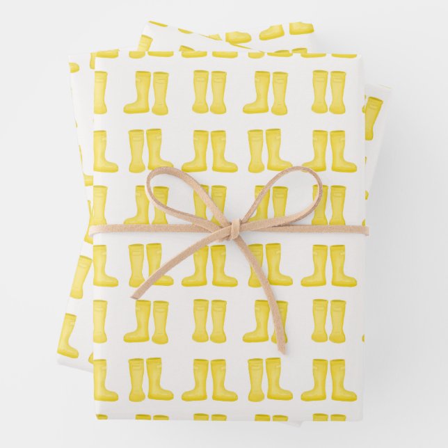 Feuille De Papier Cadeau Baby shower de Rainboots Jaunes Toddler Wellies (En situation)