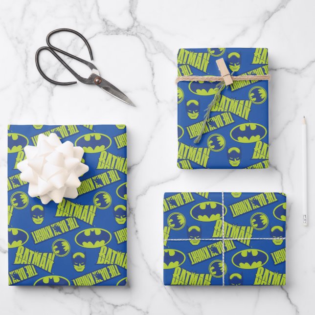 Feuille De Papier Cadeau Batman - Le Motif du Chevalier foncé (Recto)