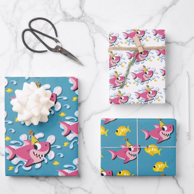 Feuille De Papier Cadeau Bébé de requin rose Fille (Recto)