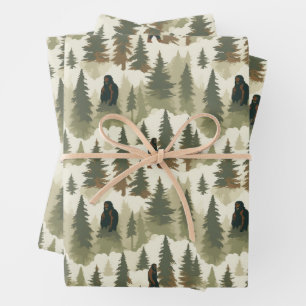 Feuille De Papier Cadeau Bigfoot dans la forêt