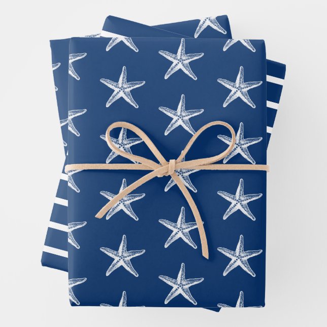 Feuille De Papier Cadeau Bleu et blanc Starfish Bande marine (En situation)