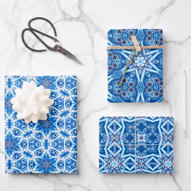 Feuille De Papier Cadeau Bleu neige, hiver fleuri et étoile motif (Recto)