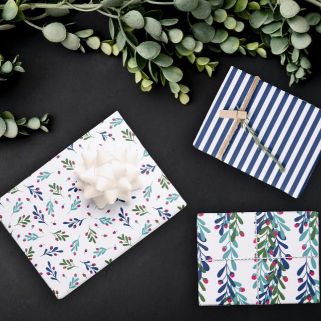 Feuille De Papier Cadeau Blue Twids & Pink Berries Motifs de Noël (Créateur téléchargé)