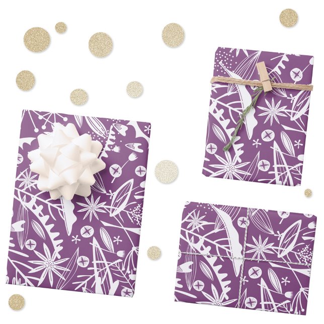 Feuille De Papier Cadeau Botanique violet moderne (Purple and white botanical leaf and flower silhouette pattern gift wrapping paper )