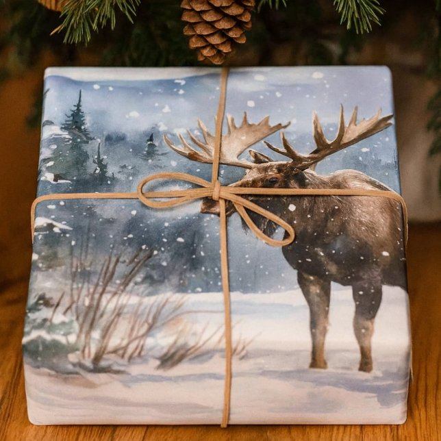 Feuille De Papier Cadeau Bull Moose in Winter Snow Nature  (Rustic wildlife-themed moose in the snow wrapping paper, ideal for men.)