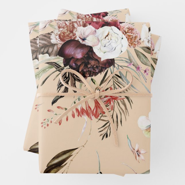 Feuille De Papier Cadeau Cadeau de motif floral beige moderne magnifique (En situation)