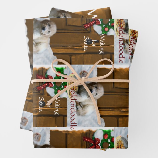 Feuille De Papier Cadeau Cadeaux de Noël Goldendoodle (En situation)