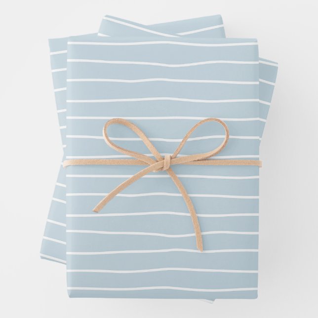 Feuille De Papier Cadeau Calming Pastel Blue Ocean Waves Geometric Linear (En situation)