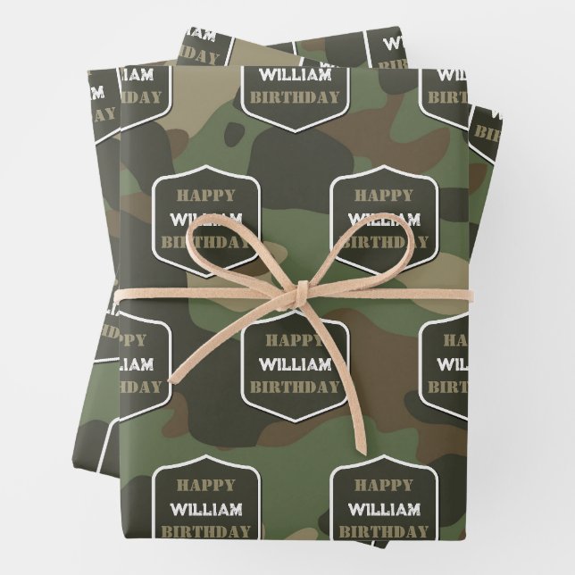 Feuille De Papier Cadeau Camouflage Vert Camo Armée Monogramme Anniversaire (En situation)