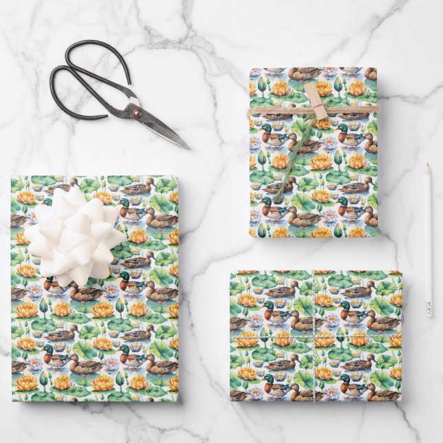 Feuille De Papier Cadeau Canards Mallards Rustiques Sur Les Plaquettes De L (Recto)