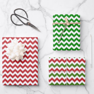 Feuille De Papier Cadeau Chevron rouge foncé, vert et blanc