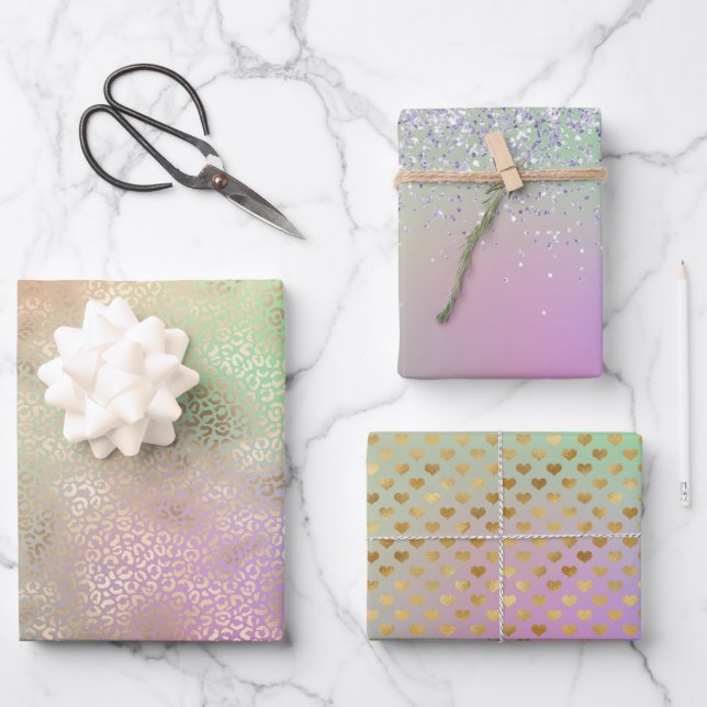 Feuille De Papier Cadeau Coeurs de Parties scintillant Leopard d'or violet (Recto)