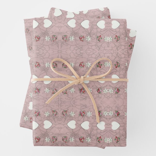 Feuille De Papier Cadeau Coeurs et fleurs (En situation)