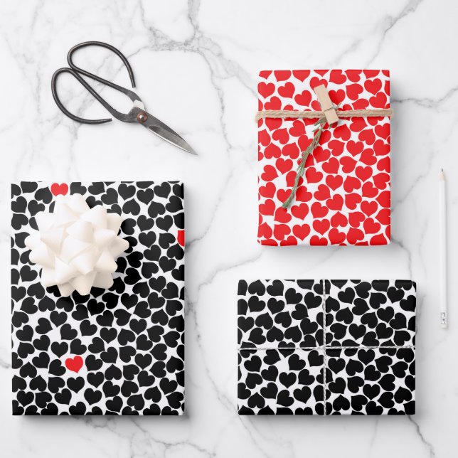 Feuille De Papier Cadeau Coeurs rouge et noir (Recto)