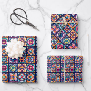 Feuille De Papier Cadeau Conception de carreaux de mosaïque colorés avec de