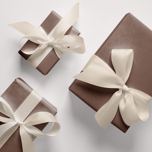 Feuille De Papier Cadeau Couleur solide Brown de choix 9C7F74 (Choc Brown Solid Color 9C7F74 Wrapping Paper Sheets)