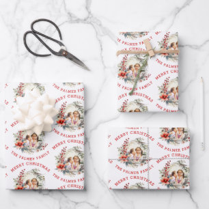 Feuille De Papier Cadeau Couronne de Noël avec fleurs rouges et photo