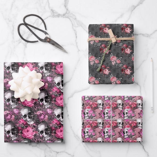 Feuille De Papier Cadeau Crânes floraux de goth rose et noir (Recto)