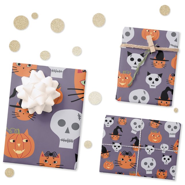 Feuille De Papier Cadeau Cute Halloween Chats et Crânes Éffrayant (Fun Halloween cats, skulls and pumpkins gift wrap in three scales.)