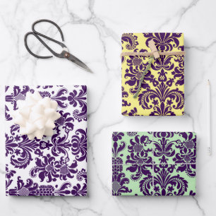 Feuille De Papier Cadeau Damas violettes sur blanc, vert et jaune