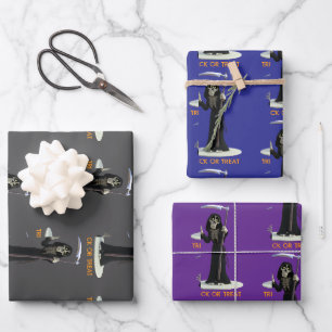 Feuille De Papier Cadeau Des friandises ou un mauvais tour. Faucheur Cartoo