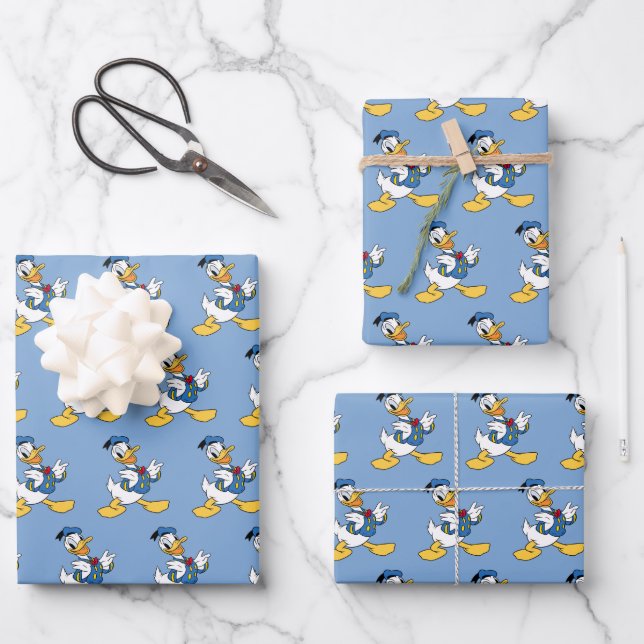 Feuille De Papier Cadeau Donald Duck | Pose Fière (Recto)