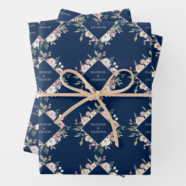 Feuille De Papier Cadeau Élégant Mariage floral Blush Blush Pony rose (En situation)