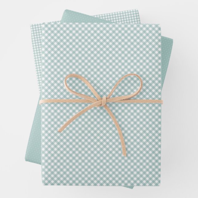Feuille De Papier Cadeau En vichy turquoise et points simple classique (En situation)