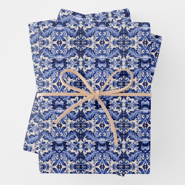 Feuille De Papier Cadeau Envelopper dans Delft Ware Blue Flower (En situation)