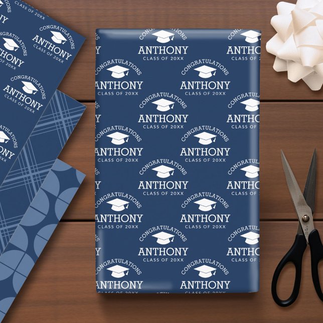 Feuille De Papier Cadeau Félicitations Diplômé Diplômé Marine bleu marine (Custom Graduation Wrapping Paper)