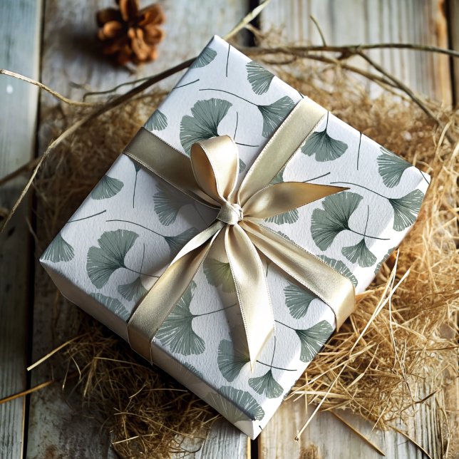 Feuille De Papier Cadeau Feuillage moderne Sage Green Ginkgo (Créateur téléchargé)