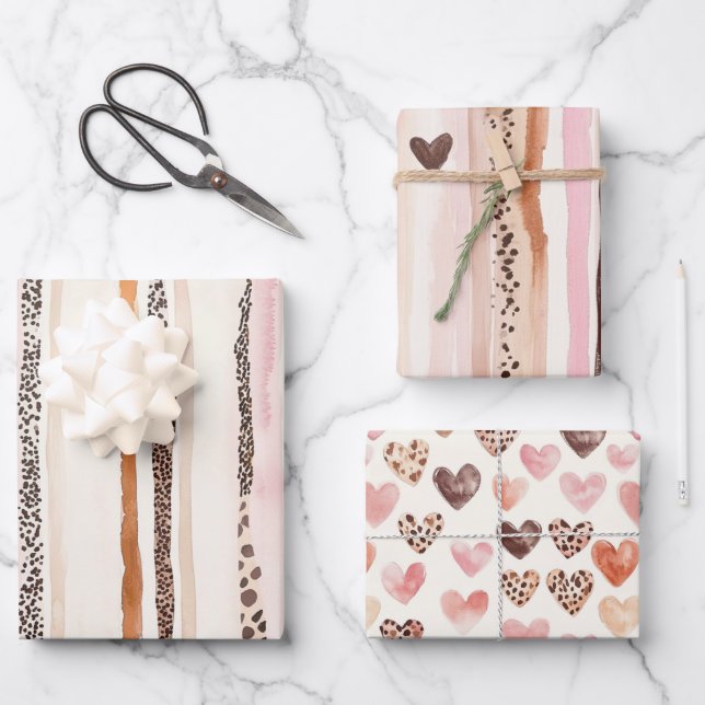 Feuille De Papier Cadeau Fille rose Brown Coeurs Empreintes de léopard Anni (Recto)