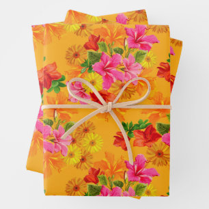 Feuille De Papier Cadeau Fleurs élégantes sur orange