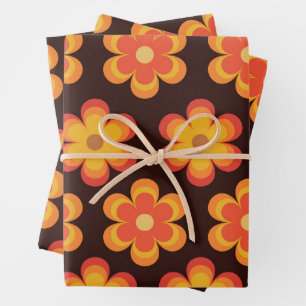 Feuille De Papier Cadeau Fleurs les années 70 rétro en Motif rouge jaune or