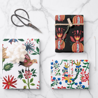 Feuille De Papier Cadeau Fleurs ukrainiennes décoratives