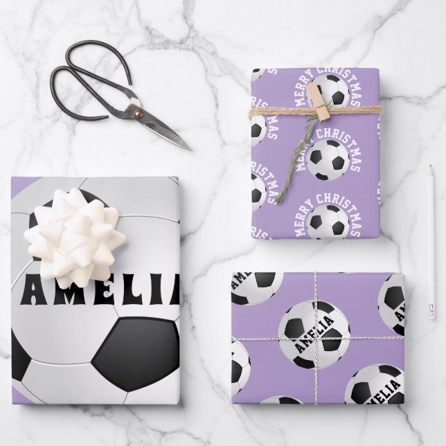 Feuille De Papier Cadeau Football Balls Enfants Nom Violet Noël (Recto)