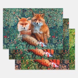 FEUILLE DE PAPIER CADEAU FOXES ROUGES PARMI LA VERDURE, LE FOLIAGE ET LES F