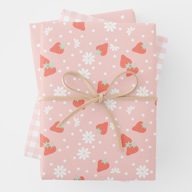 Feuille De Papier Cadeau Fraise Daisy Berry Sweet Anniversaire (En situation)
