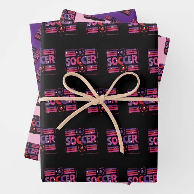 Feuille De Papier Cadeau Girls Soccer Geometric Retro Typography (En situation)