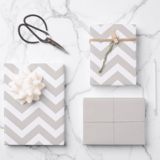 Feuille De Papier Cadeau Gris argenté et blanc épais Chevron Mariage Annive (Recto)